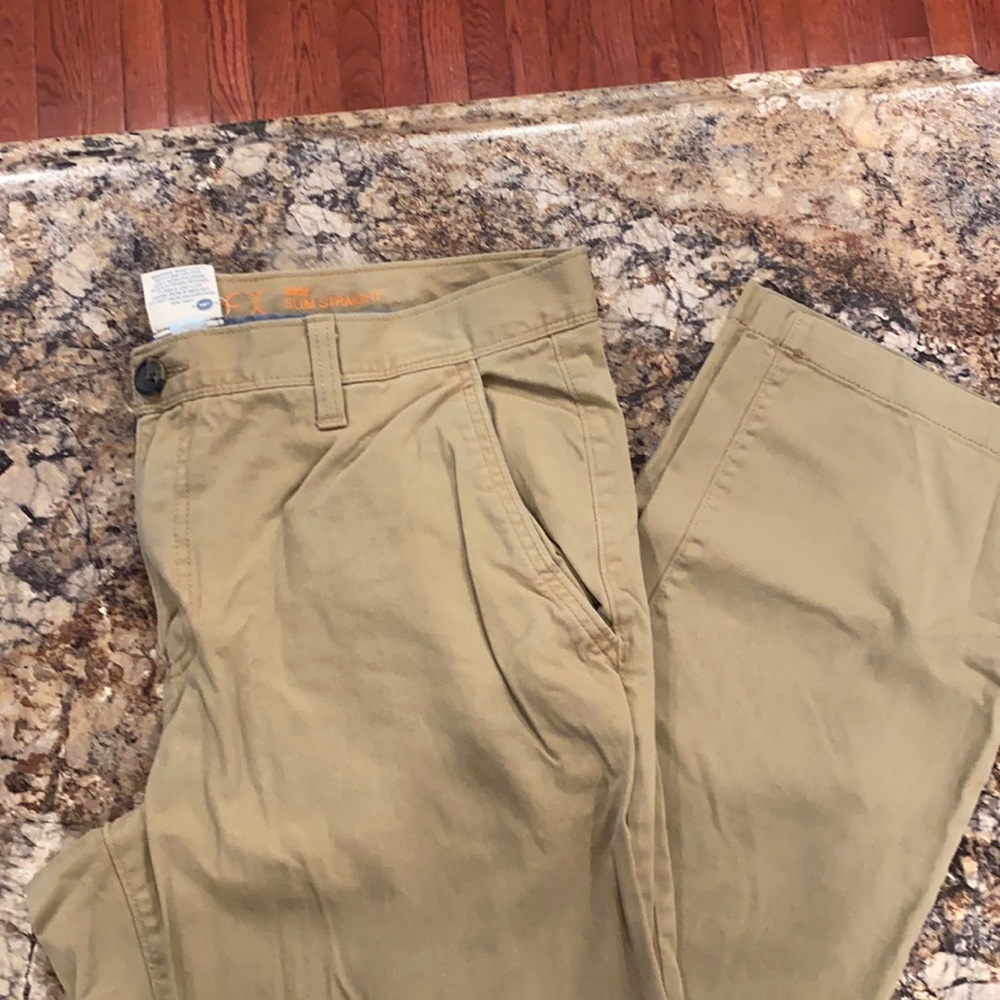 Urban Pipeline khaki pants